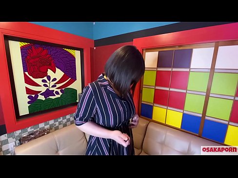 ❤️ Kuti Japonè ak gwo tit masturbe ak jwèt sèks epi li gen yon orgasm. Li pale nan yon entèvyou sou eksperyans mèrdik li. Tèt gwo ak chat pwale plen jemi byen fò. Osakaporn ❤️❌ Videyo fout nan ht.xywewl.top